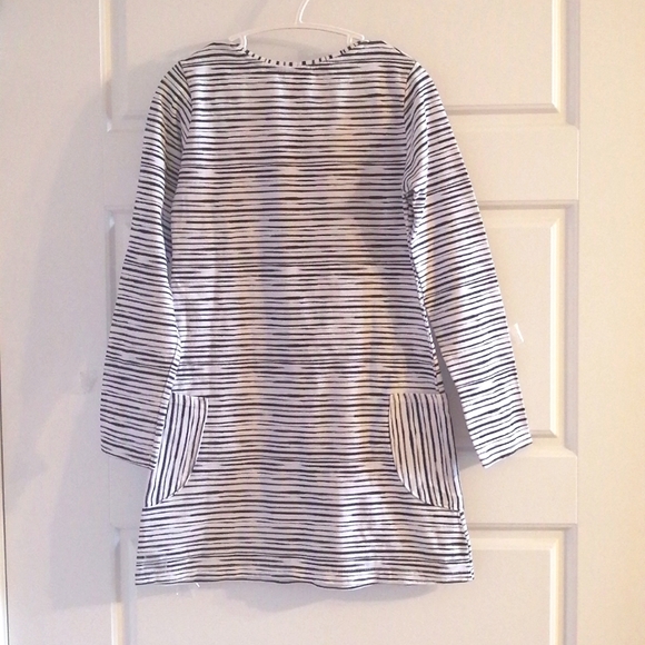 Girl's Dress - Size 6 - Picture 5 of 6